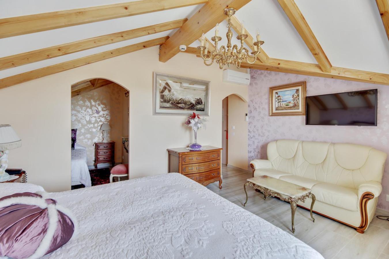 Le Chateau De Mei Lese La Croix-Valmer Ruang foto