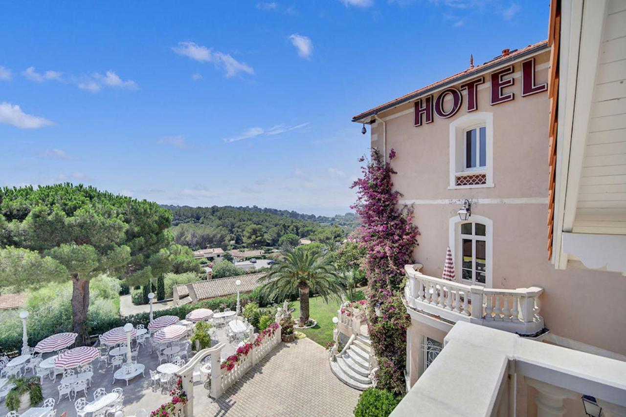 Le Chateau De Mei Lese La Croix-Valmer Bagian luar foto